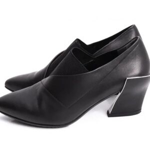 Jady RoseElegant Black and Silver Heeled Shoes